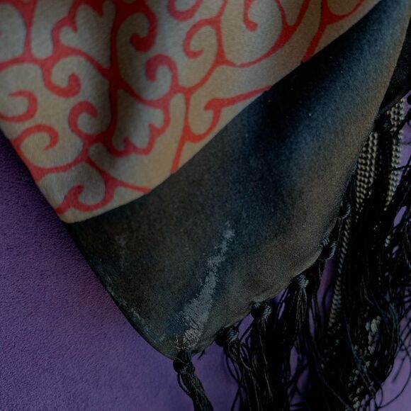Vintage black silk satin Asian characters fringed scarf - Picture 3 of 11